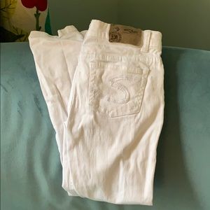 Size 7 white jeans,